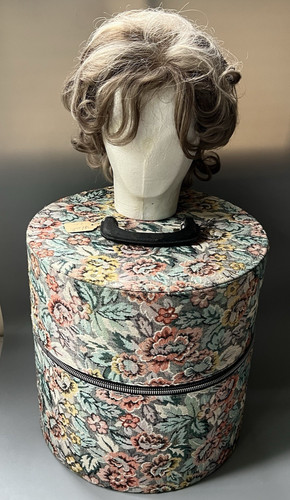 Vtg venicelon wig case box - vtg, set